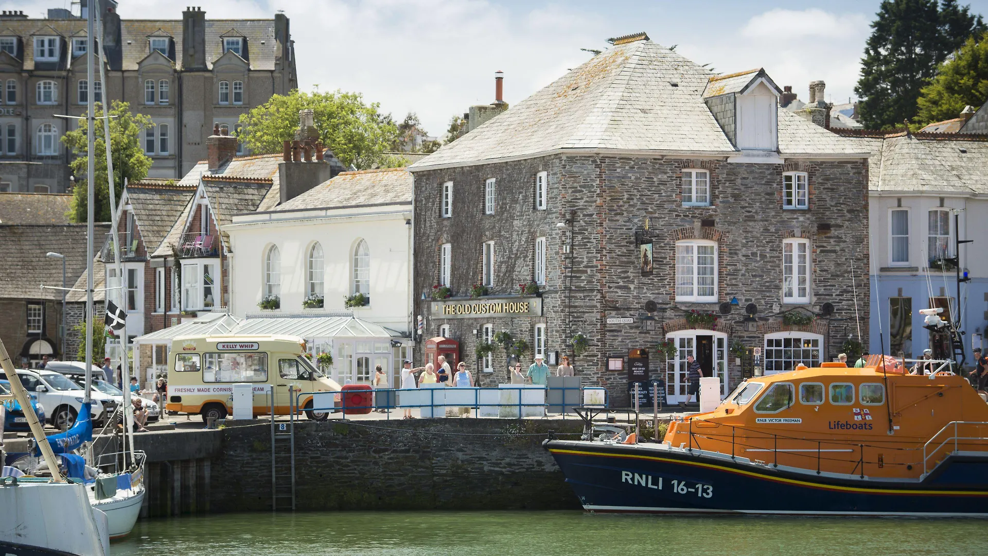 4 Top-Rated Hotels Close to Prideaux Place, Padstow