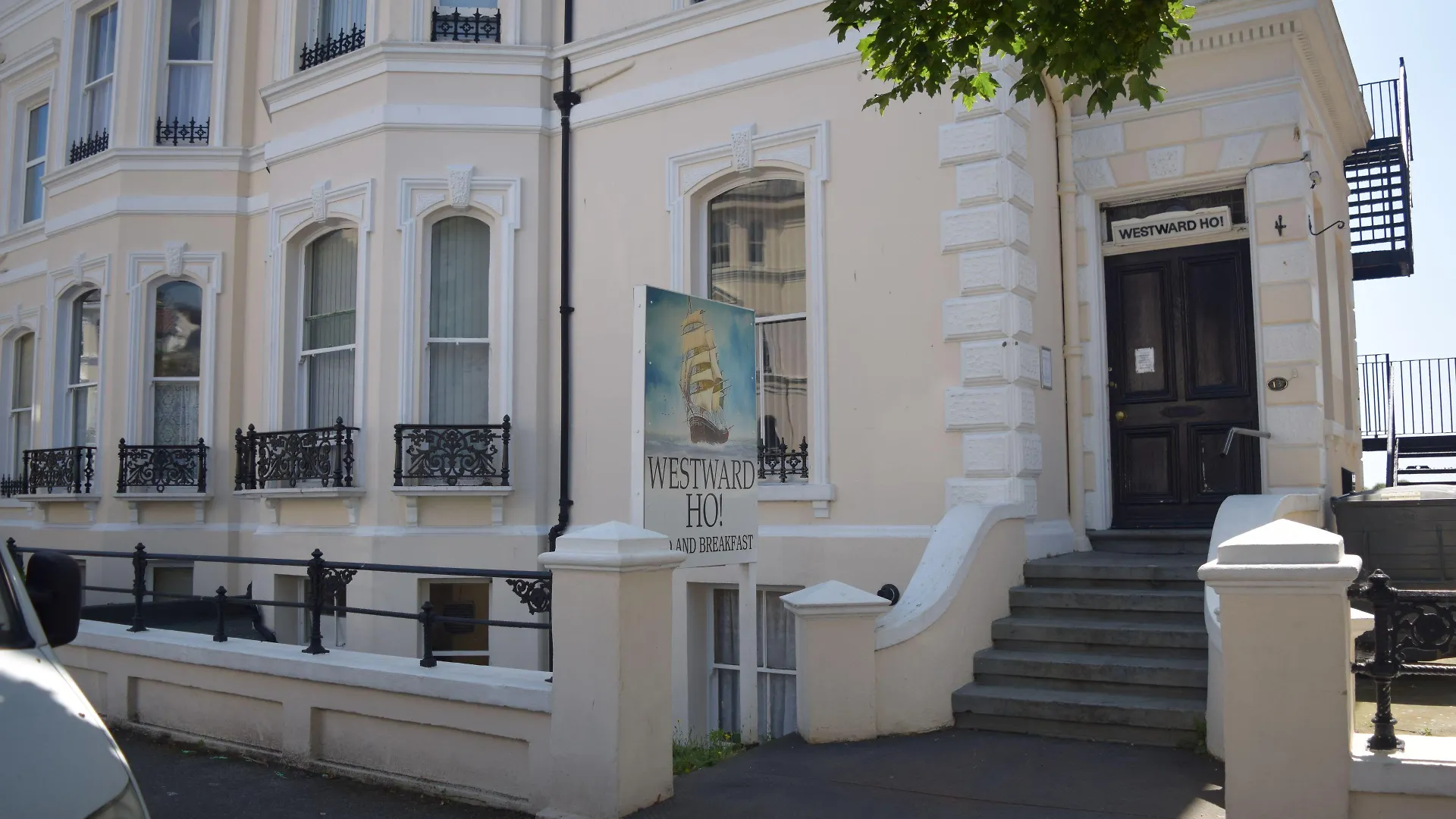 4 Top-Rated Hotels to Book in Kent, UK