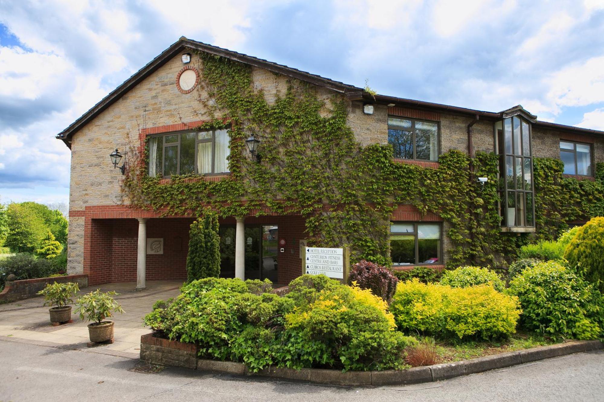 Where to Stay Near St Andrews Church: 4 Hotels for Couples