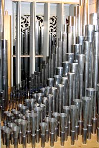 Swell pipework